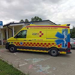 Foto - Už mesiac pomáhame obyvateľom Spišského Štiavnika, ktorým vzal oheň domov.