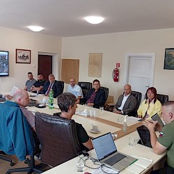 Foto - Už mesiac pomáhame obyvateľom Spišského Štiavnika, ktorým vzal oheň domov.