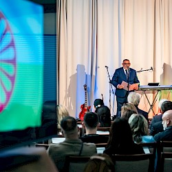 Foto - 8. apríl - Medzinárodný deň Rómov / International Roma Day / Maškar themutno romano d'ives