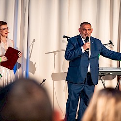 Foto - 8. apríl - Medzinárodný deň Rómov / International Roma Day / Maškar themutno romano d'ives