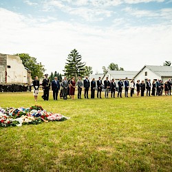 Foto - NA BISTERAS / NEZABÚDAME! Pamätný deň obetí rómskeho holokaustu Úradu splnomocnenca vlády SR pre rómske komunity v Múzeu holokaustu v Seredi